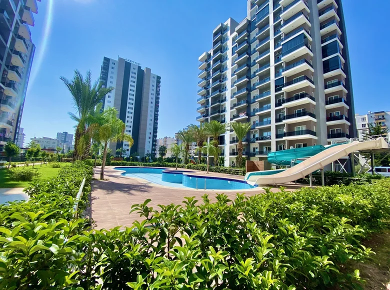 1 bedroom apartment 60 m² Mersin, Turkey