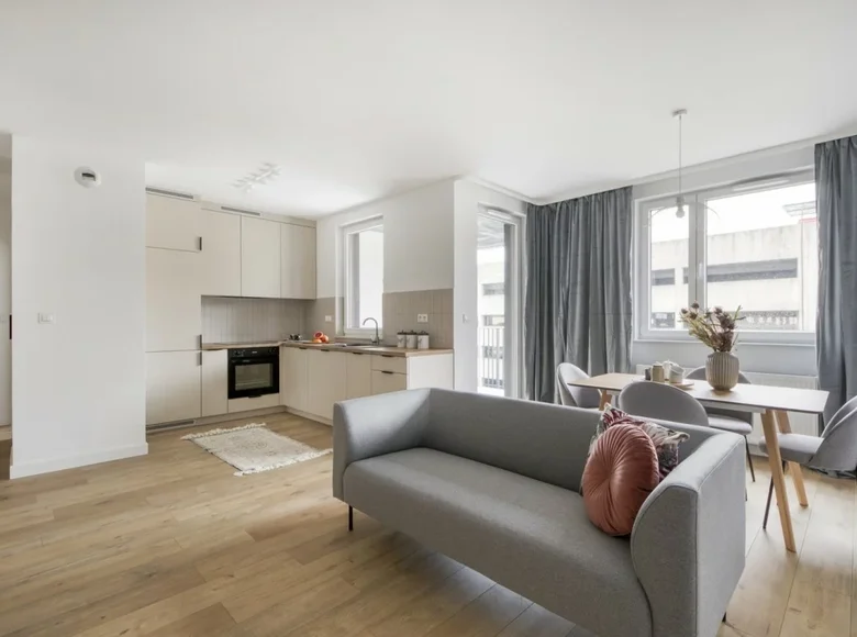 2 room apartment for sale in Warsaw, Poland for €157,756 listing 1979773