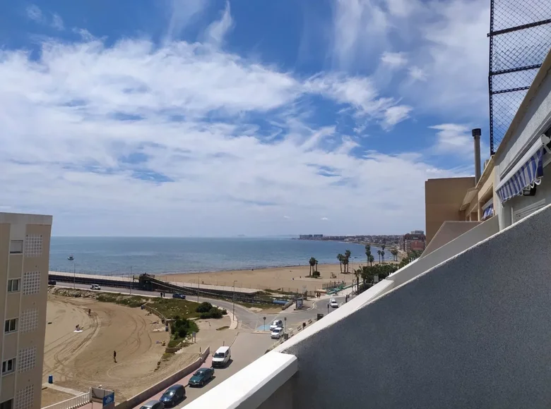 Penthouse 1 bedroom 60 m² Torrevieja, Spain