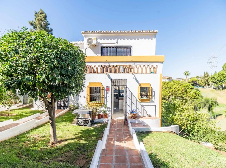 Townhouse 4 bedrooms 228 m² Mijas, Spain