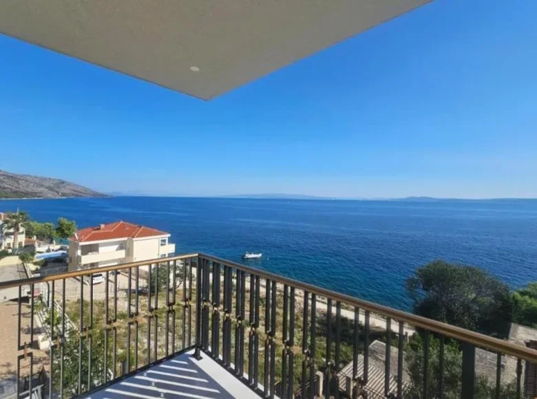 Villa de 4 dormitorios 225 m² Split-Dalmatia County, Croacia