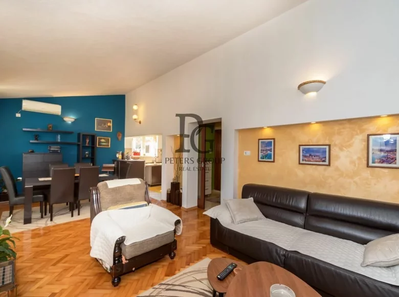 Apartamentos multinivel 3 habitaciones  Bar, Montenegro