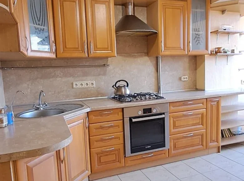 Apartamento 4 habitaciones 82 m² Gómel, Bielorrusia