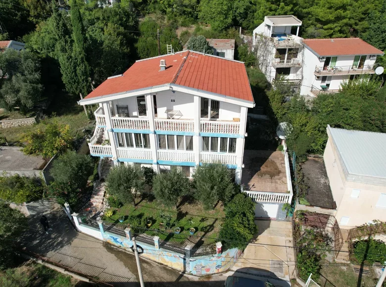 Dom 4 pokoi  Sutomore, Czarnogóra