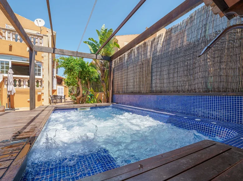 3-Schlafzimmer-Villa 198 m² Alcudia, Spanien