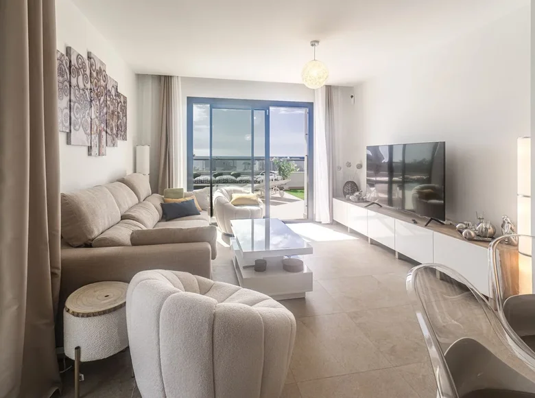 Mieszkanie 3 pokoi 113 m² Casares, Hiszpania