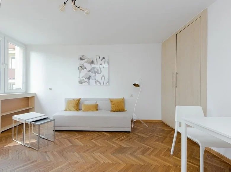 1 room apartment 27 m² in Warsaw, Poland