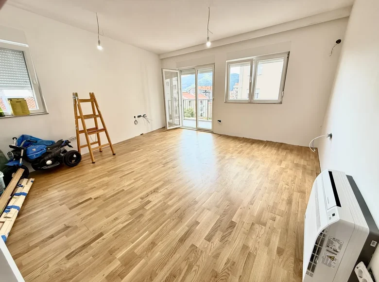 Квартира 3 комнаты 70 м² Будва, Черногория