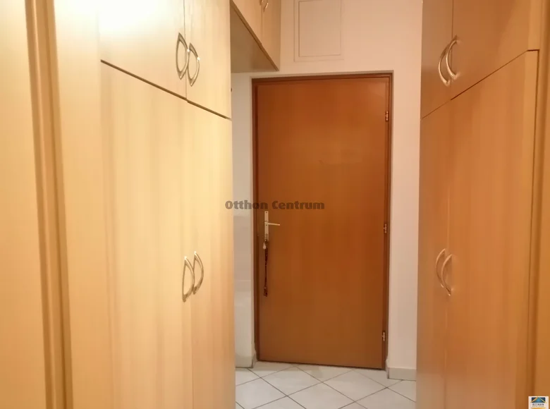 Mieszkanie 2 pokoi 46 m² Heviz, Węgry