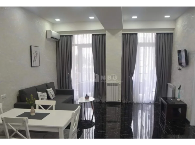 Mieszkanie 3 pokoi 80 m² Tbilisi, Gruzja