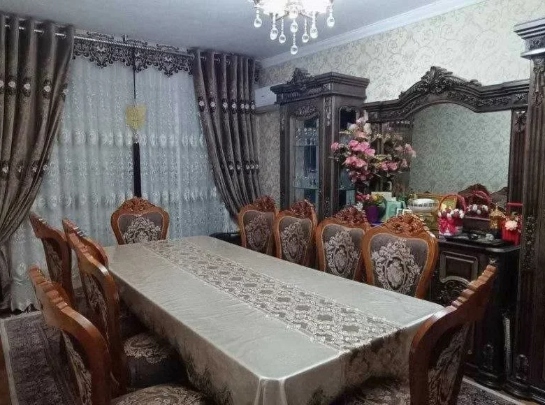 Квартира 5 комнат 94 м² Ташкент, Узбекистан