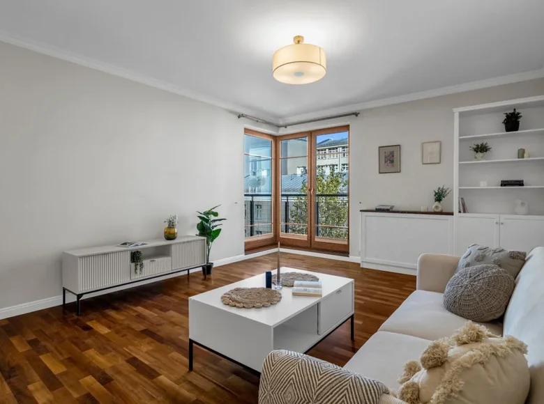 2 room apartment 60 m² in Warsaw, Poland