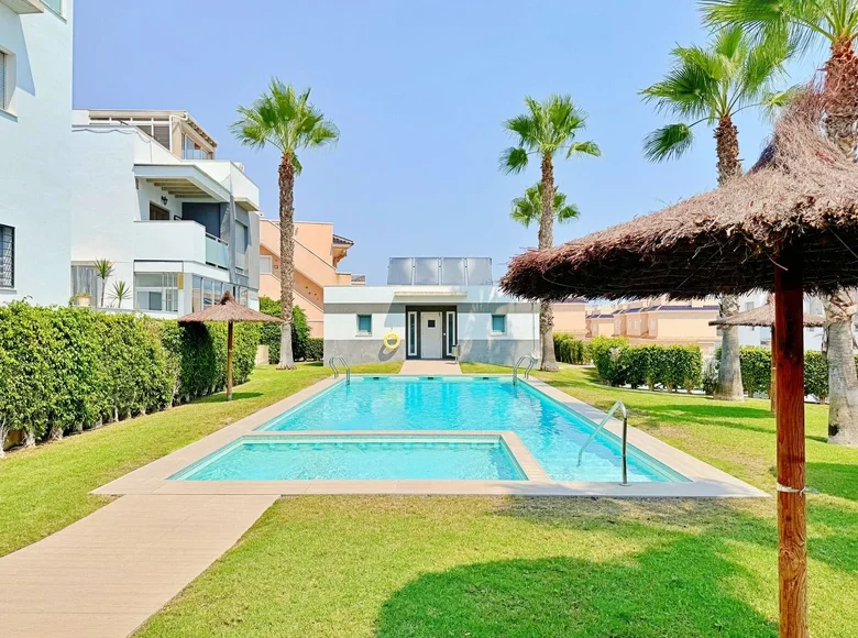 2 bedroom apartment 63 m² Torrevieja, Spain