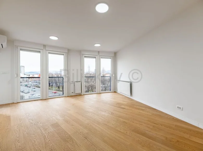 Квартира 3 комнаты 83 м² Загреб, Хорватия