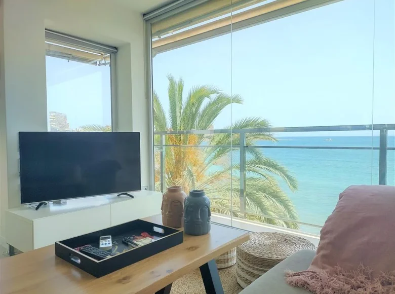 Apartamento 4 habitaciones  Alicante, Španjolska