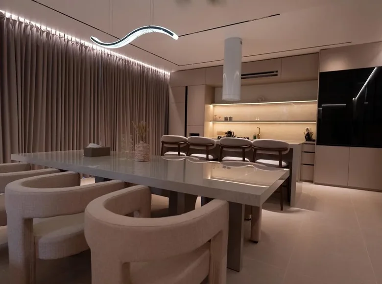 Willa 3 pokoi 236 m² Peliatan, Indonezja