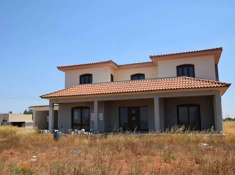 Casa 3 habitaciones 320 m² Kokkinotrimithia, Chipre