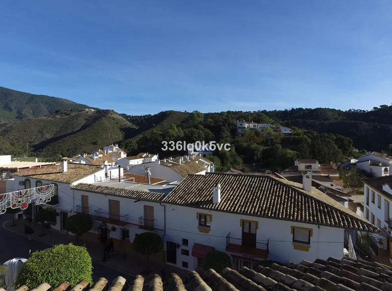 Квартира 5 спален 154 м² Benahavis, Испания