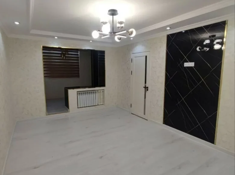 Kvartira 3 xonalar 65 m² Beshkurganda