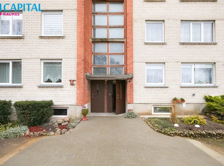4 room apartment 77 m² Lanciunava, Lithuania
