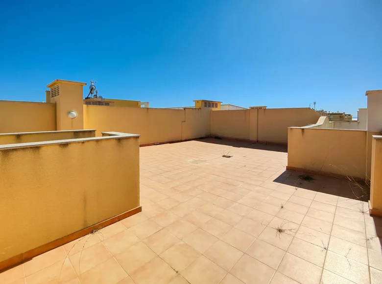 2 bedroom apartment 75 m² Torrevieja, Spain