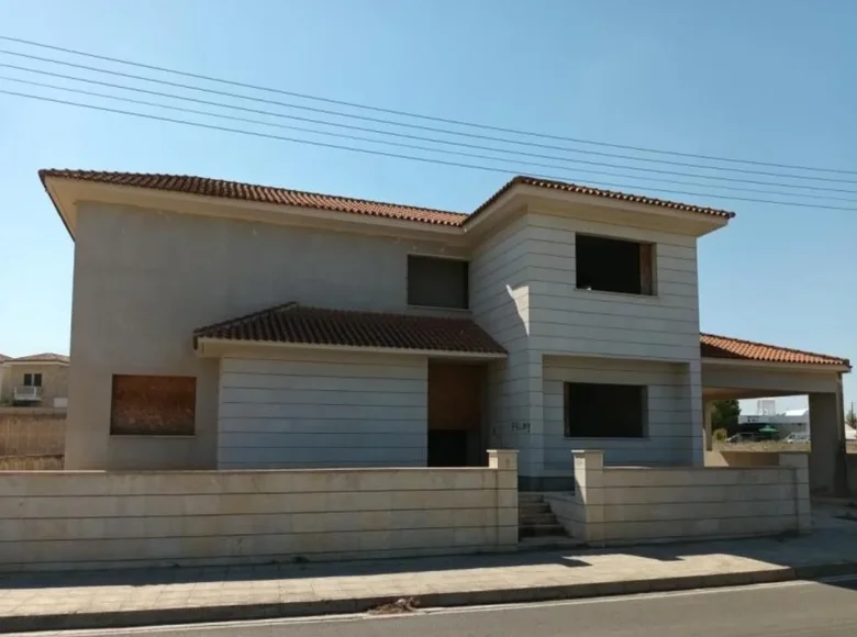 Maison 4 chambres 340 m² Strovolos, Bases souveraines britanniques