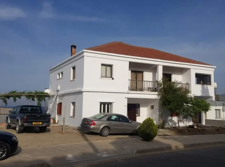 Haus 6 Schlafzimmer 500 m² Kato Pyrgos, Zypern