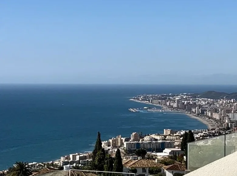 3 bedroom apartment 159 m² Benalmadena, Spain