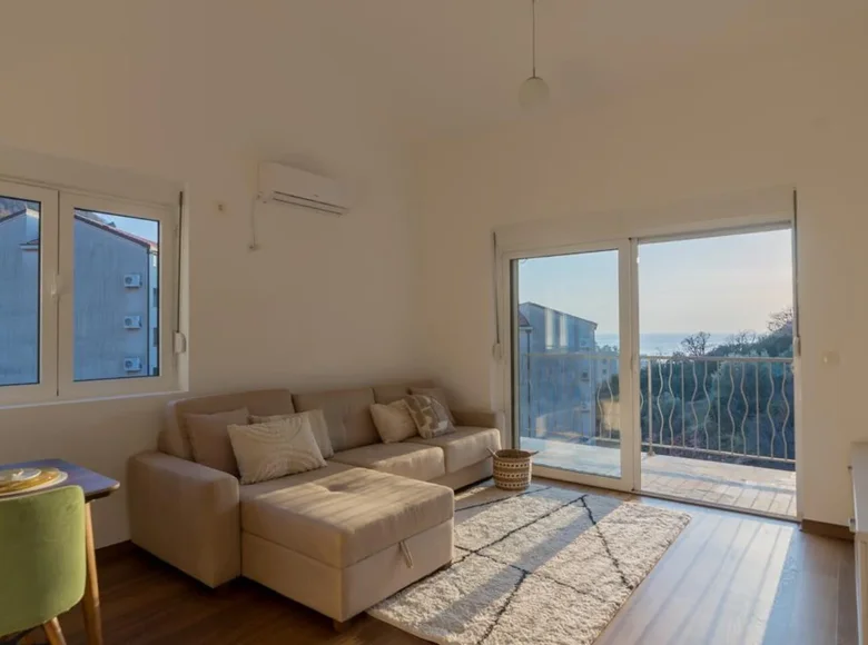 Mieszkanie 2 pokoi 60 m² Przno, Czarnogóra