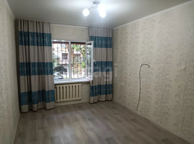 Kvartira 38 m² Toshkentda