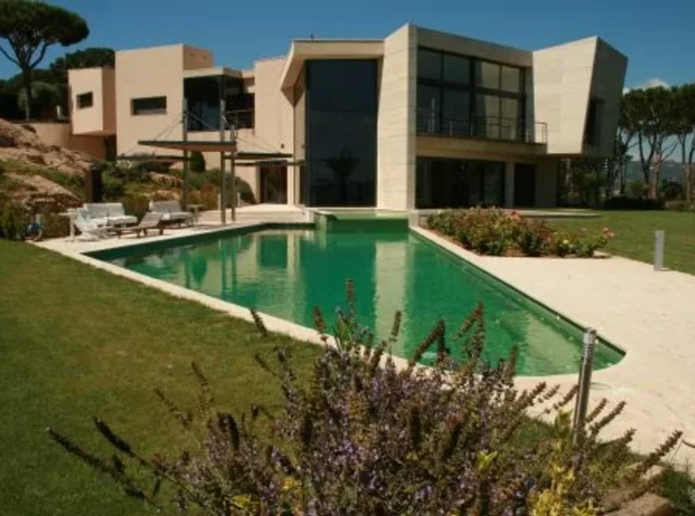 Casa 5 habitaciones 489 m² Costa Brava, España