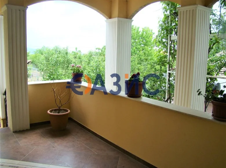 Haus 5 zimmer 922 m² Sliwen, Bulgarien