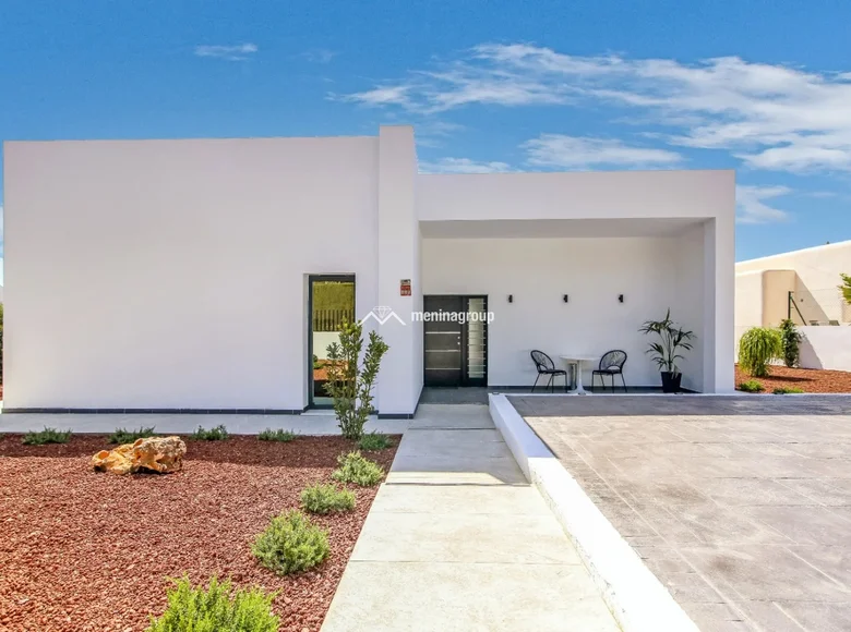 Вилла 4 спальни 225 м² Altea, Испания