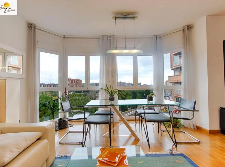 4 bedroom apartment  Comarca de Valencia, Spain