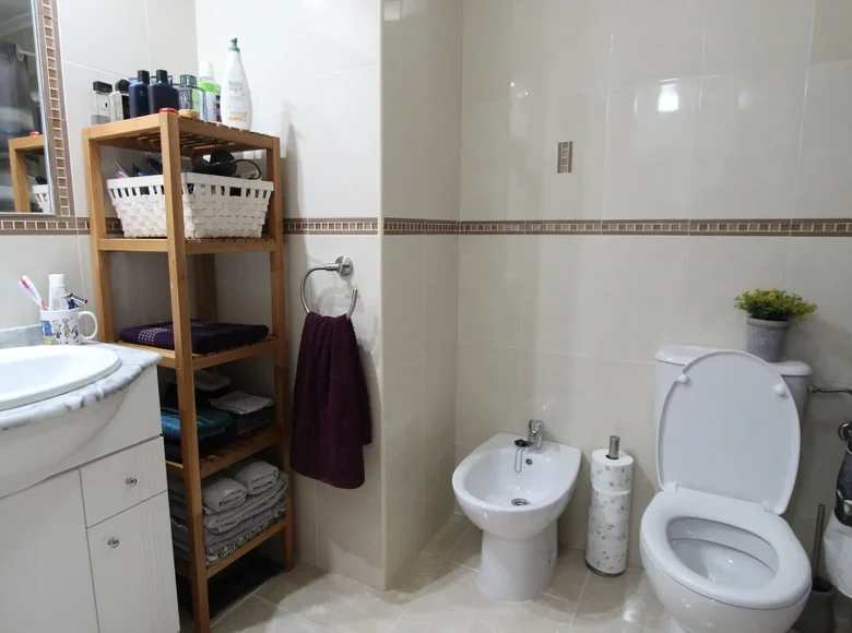 2 bedroom apartment 72 m² Guardamar del Segura, Spain