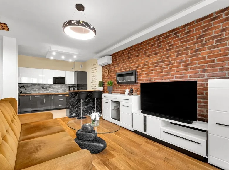 4 room apartment 70 m² Ozarow Mazowiecki, Poland