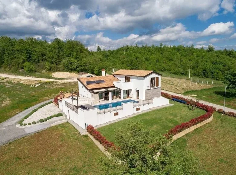 3 bedroom villa 273 m² Rabac, Croatia