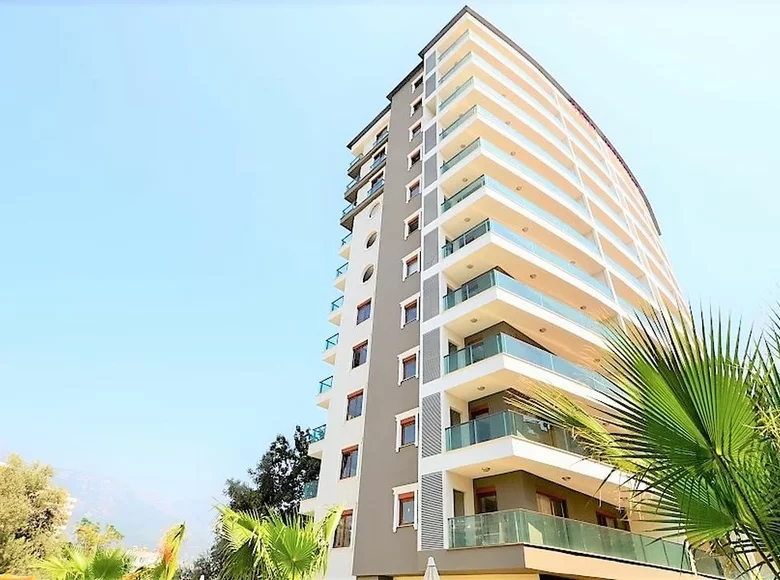 Mieszkanie 2 pokoi 65 m² Mahmutlar, Turcja