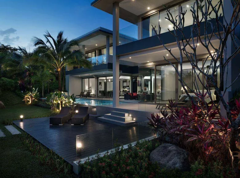 Villa de 4 dormitorios 96 550 m² Phuket, Tailandia