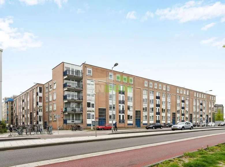 Mieszkanie 2 pokoi 58 m² Amsterdam, Holandia