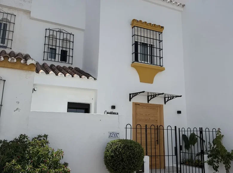 Dom 2 pokoi 173 m² Casares, Hiszpania