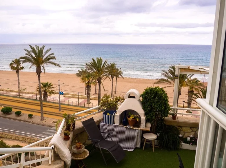 Apartamento 3 habitaciones  El Campello, Španjolska