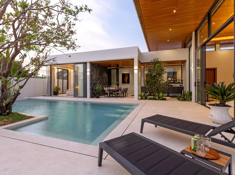 Villa de tres dormitorios  Thalang, Tailandia