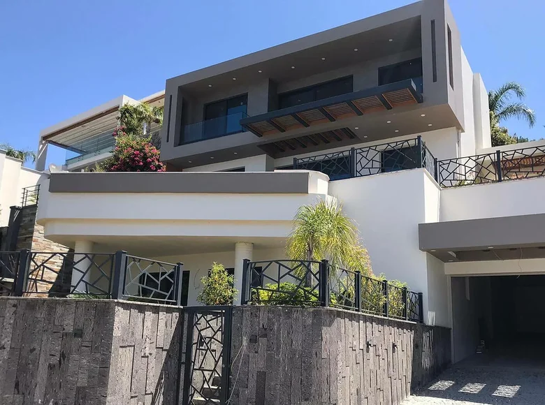 Villa 7 habitaciones 303 m² Gundogan, Turquía