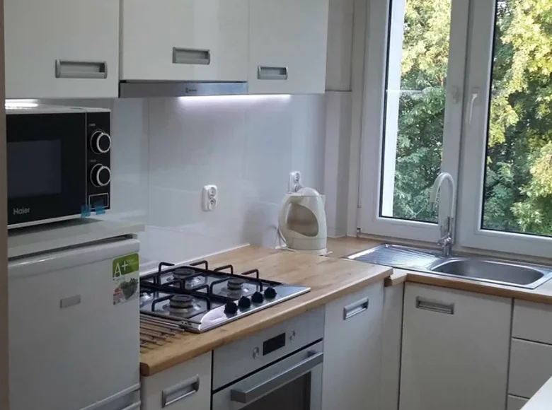 2 room apartment 40 m² in Krakow, Poland