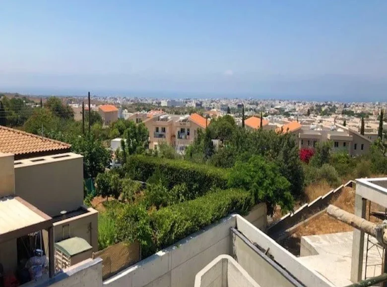Casa 5 habitaciones 378 m² Konia, Chipre