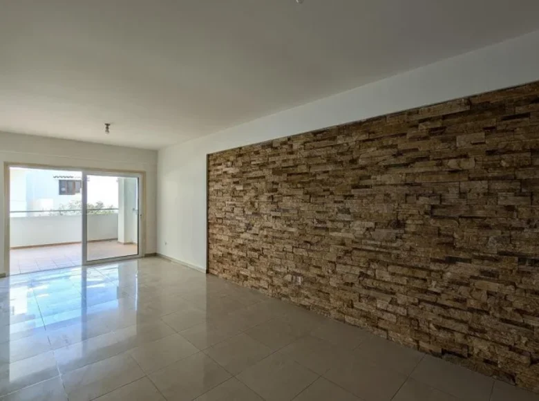 2 bedroom apartment 82 m² Larnaca, Cyprus