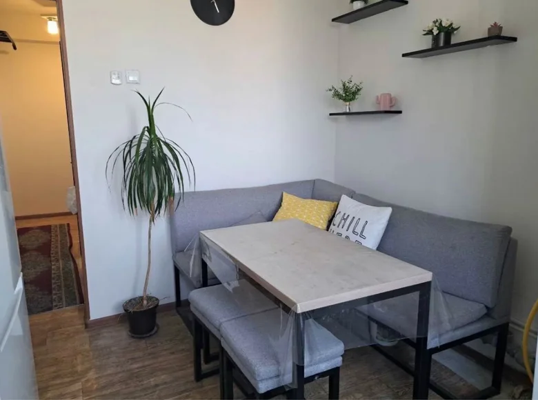 Kvartira 1 xona 37 m² Toshkentda