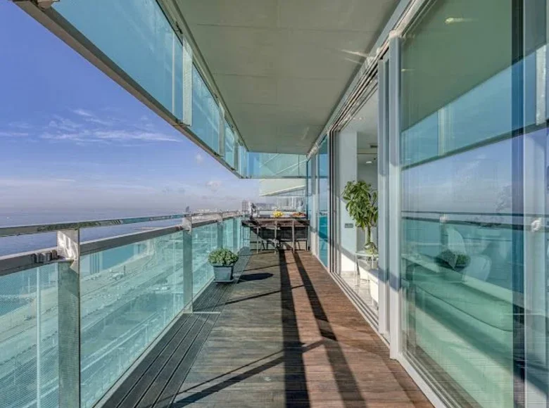 3 bedroom apartment 140 m² Barcelona, Spain