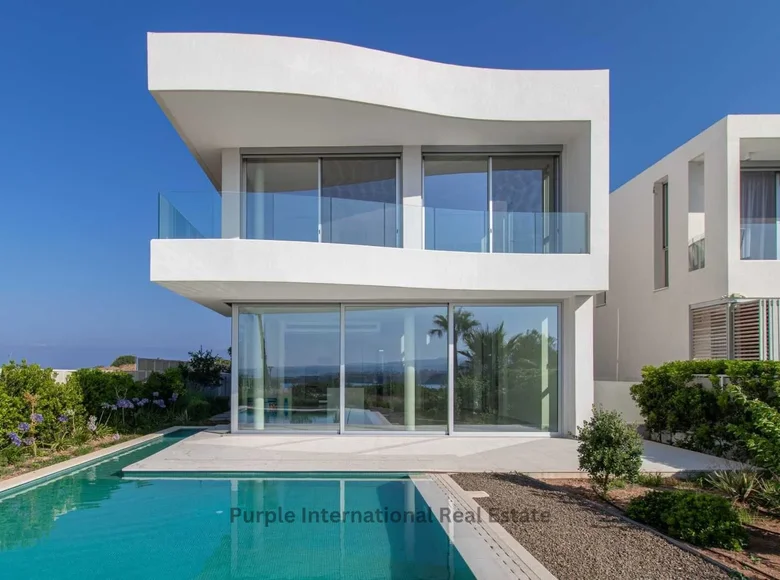 Villa de 7 dormitorios 404 m² Peyia, Chipre